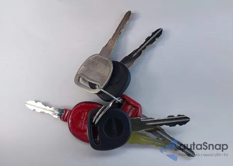 1999 Pontiac Grand Am Se1 z USA, uszkodzony, nr VIN 1G2NE12E3XM753289